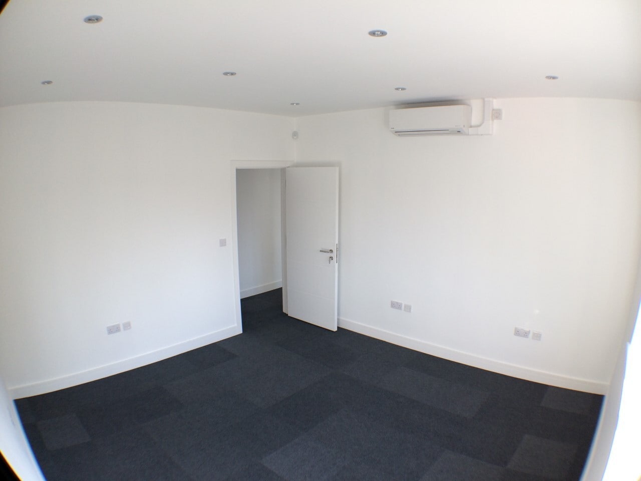 Talbot Rd, Doncaster to rent Interior Photo- Image 1 of 6