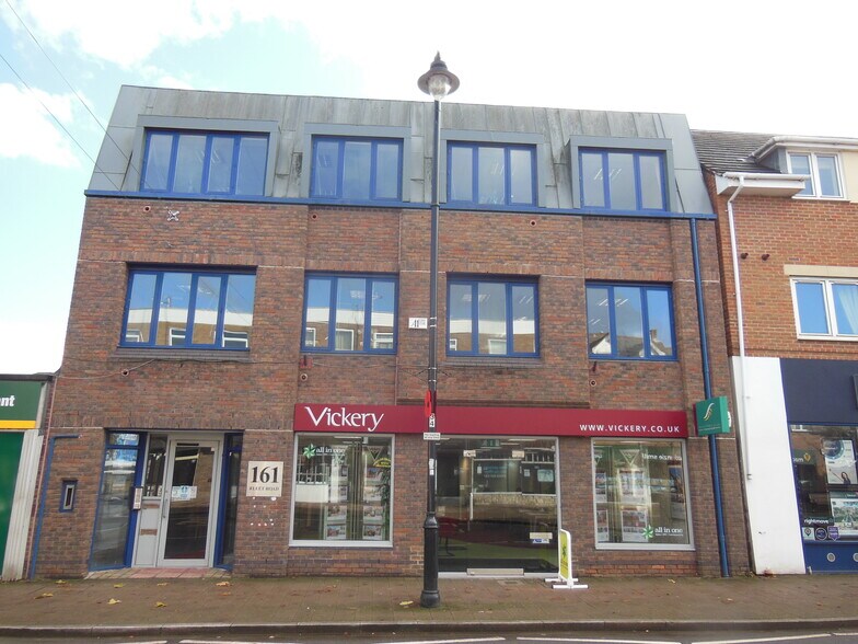 161 Fleet Rd, Fleet GU51 3PD UK