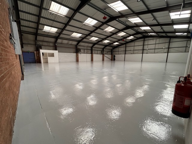Ferro Fields, Brixworth to rent Building Photo- Image 1 of 2