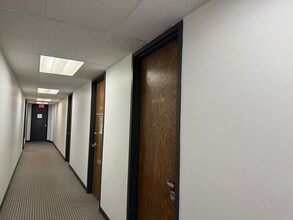 10730 E Bethany Dr, Aurora, CO to rent Lobby- Image 2 of 12