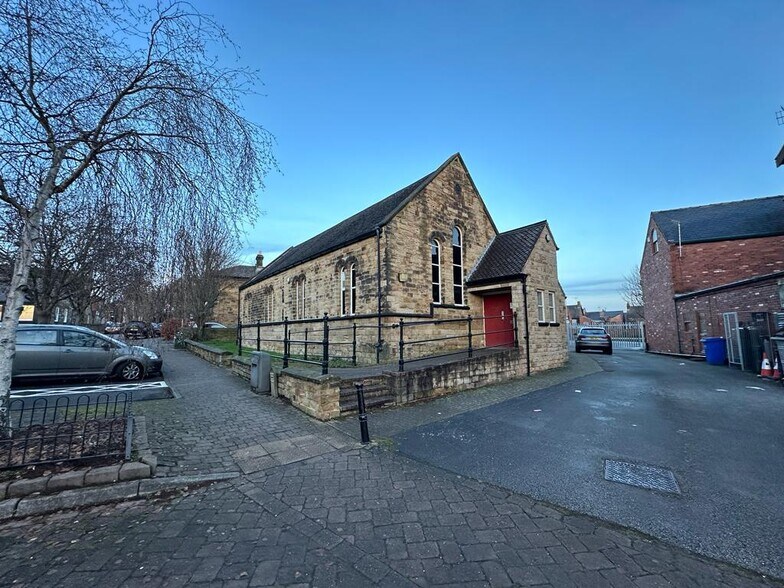High St, Chesterfield for sale - Building Photo - Image 1 of 1
