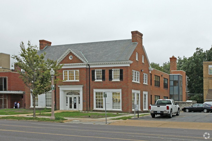 4120 Lindell Blvd, Saint Louis, MO for sale - Building Photo - Image 1 of 1