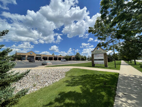 5761 C St SW, Cedar Rapids, IA for rent Building Photo- Image 1 of 12