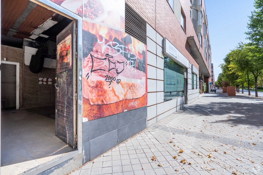 Retail in Madrid, Madrid for rent - Interior Photo - Image 1 of 1