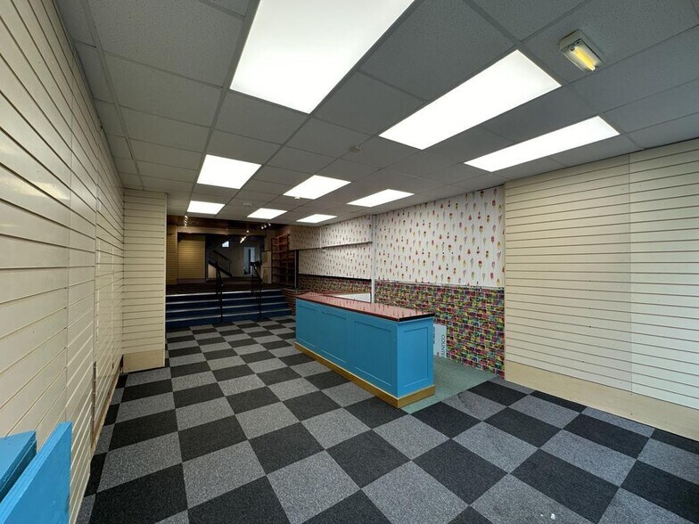 15 High Street, Barnstaple for sale - Building Photo - Image 2 of 4