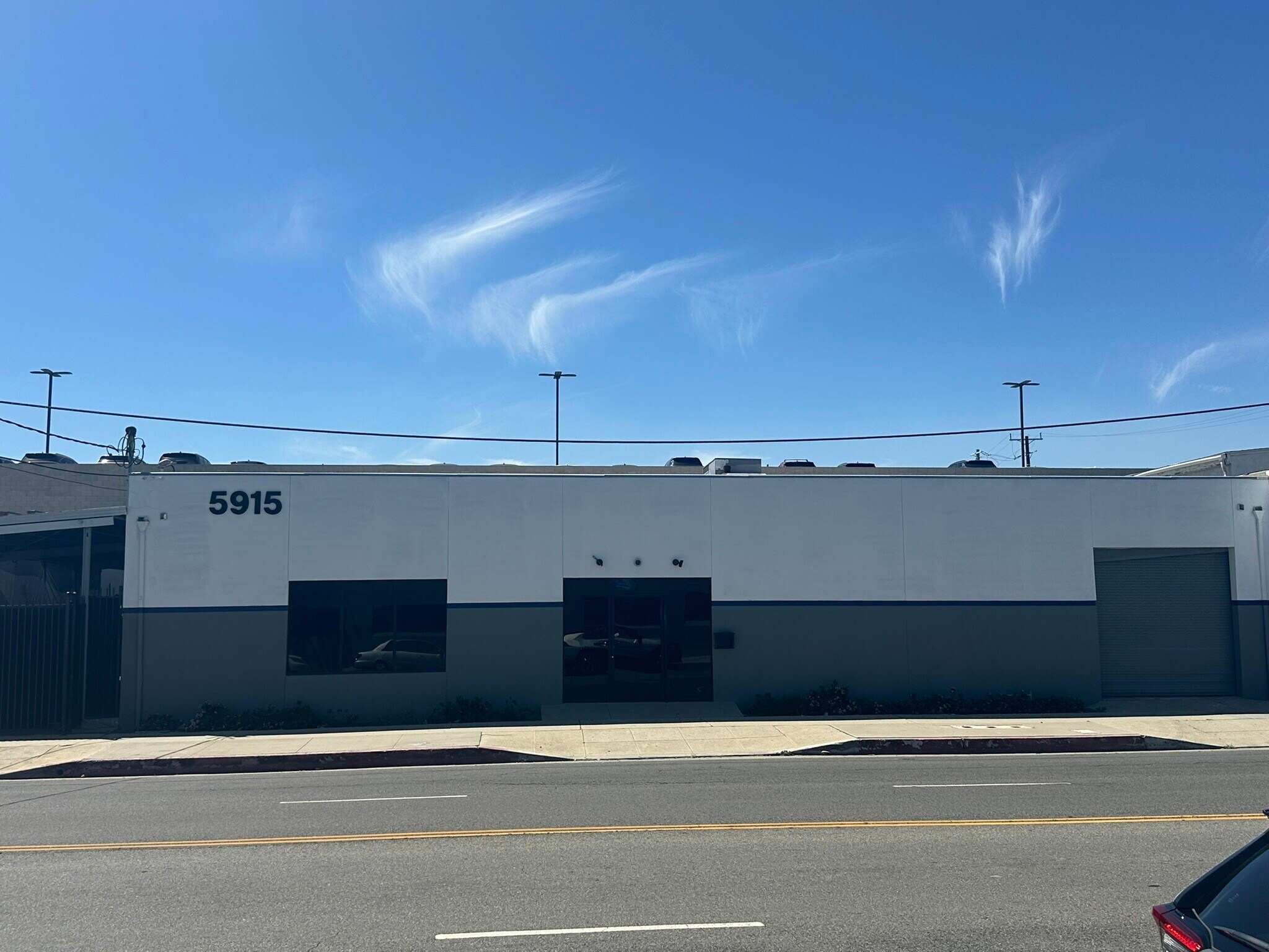 5915 Kester Ave, Van Nuys, CA for sale Building Photo- Image 1 of 1
