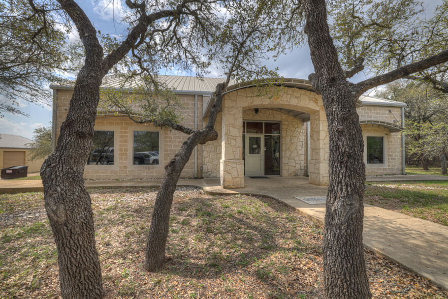 30665 N Us Hwy 281, Bulverde, TX for sale - Building Photo - Image 1 of 46