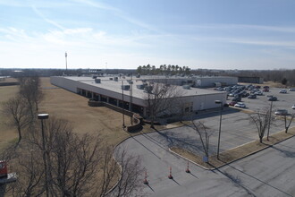 6930 N Lakewood Ave, Tulsa, OK for sale Building Photo- Image 1 of 1