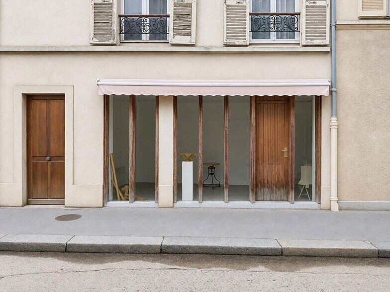 Retail in Paris for sale - Building Photo - Image 1 of 4