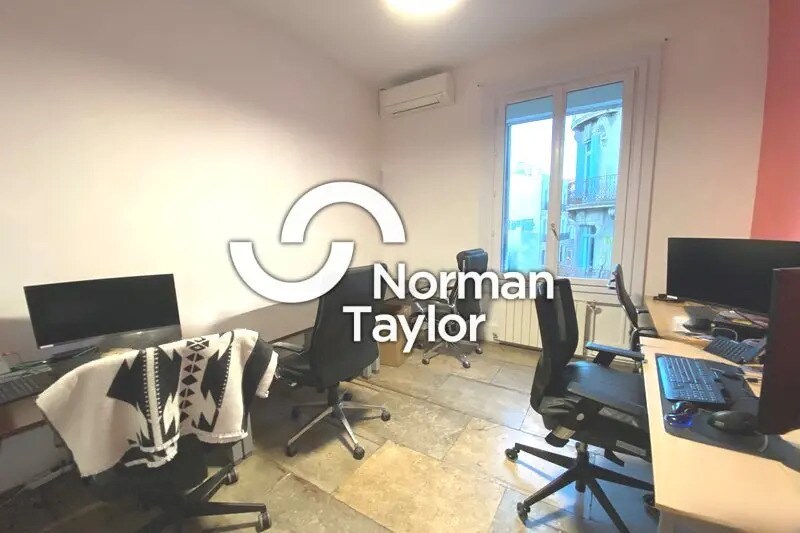 Office in Montpellier to rent - Building Photo - Image 2 of 12