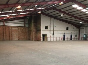 Walmer Way, Birmingham to rent Interior Photo- Image 1 of 1