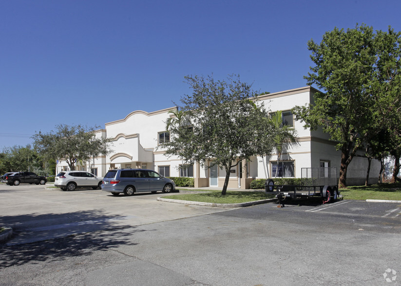 12341-12351 NW 35th St, Coral Springs, FL for sale - Building Photo - Image 1 of 1