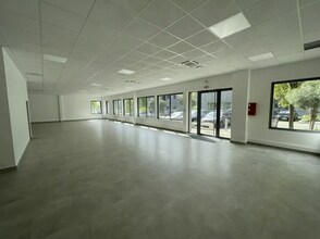 157 Avenue Charles Floquet, Le Blanc-Mesnil to rent Interior Photo- Image 2 of 3