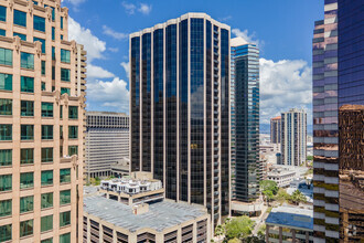 1003 Bishop St, Honolulu, HI for rent Primary Photo- Image 1 of 17