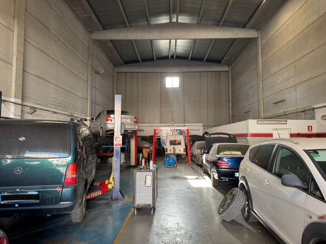 - Unit Pta. 2 - - Interior Photo - Image 1 of 5