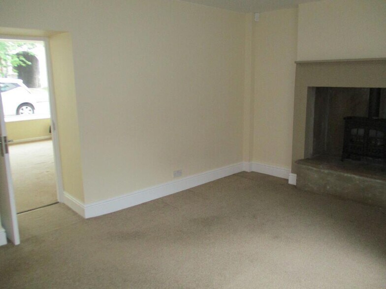 6-8 Church St, Clitheroe for sale - Building Photo - Image 3 of 11