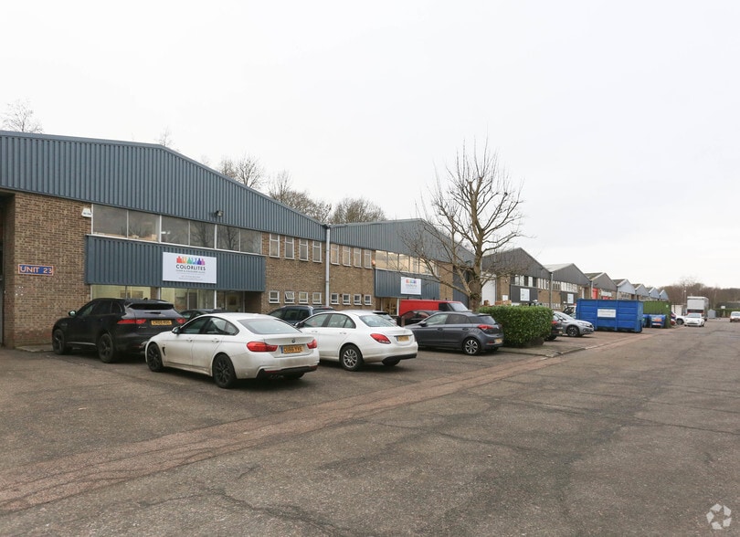 Revenge Rd, Chatham to rent - Building Photo - Image 2 of 4