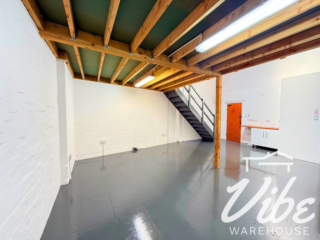 1 Hillmarton Rd, London to rent Building Photo- Image 1 of 17