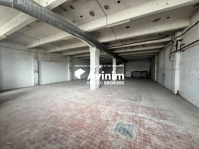 Industrial in Bobigny to rent - Interior Photo - Image 1 of 3