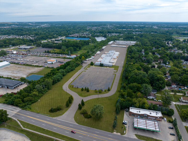 1280 Joslyn Ave, Pontiac, MI for sale - Building Photo - Image 1 of 7