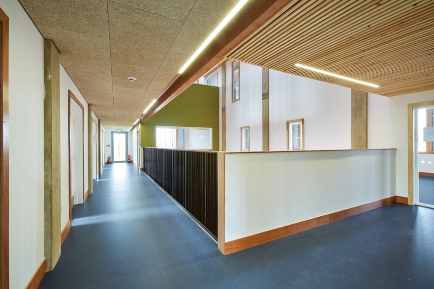 Charlotte Ave, Bicester to rent - Interior Photo - Image 2 of 10