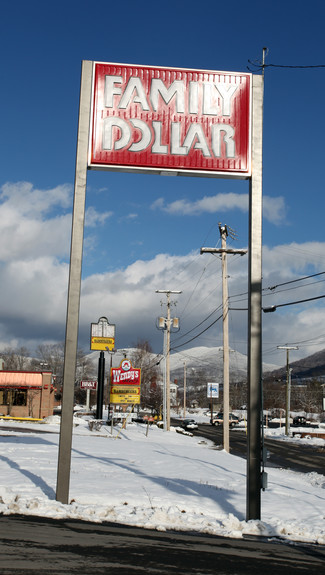 More details for 609 Market St, Tazewell, VA - Retail for Rent