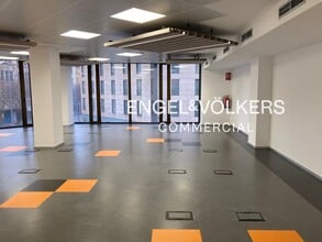 Office in Barcelona, Barcelona to rent Interior Photo- Image 2 of 21