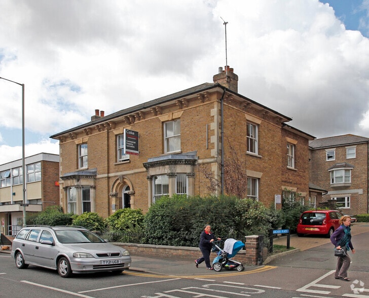 100 South St, Bishop's Stortford for sale - Primary Photo - Image 1 of 1