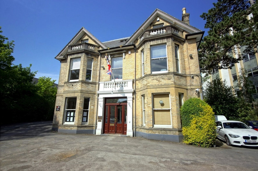 4 Dean Park Cres, Bournemouth to rent - Building Photo - Image 1 of 1