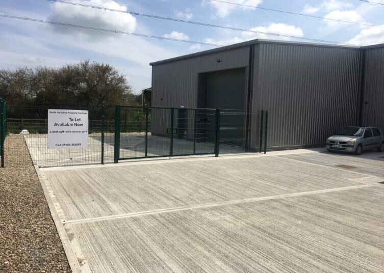 6 Cherry Farm Close, Malton for sale - Building Photo - Image 1 of 1