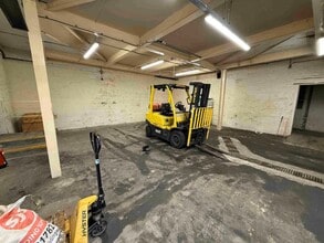 Atlas Works, Paragon Rd, Stoke On Trent to rent Interior Photo- Image 2 of 3