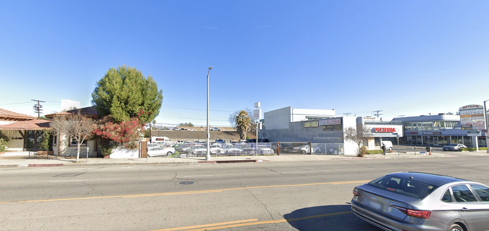 19335 Ventura Blvd, Tarzana, CA for sale - Building Photo - Image 1 of 1