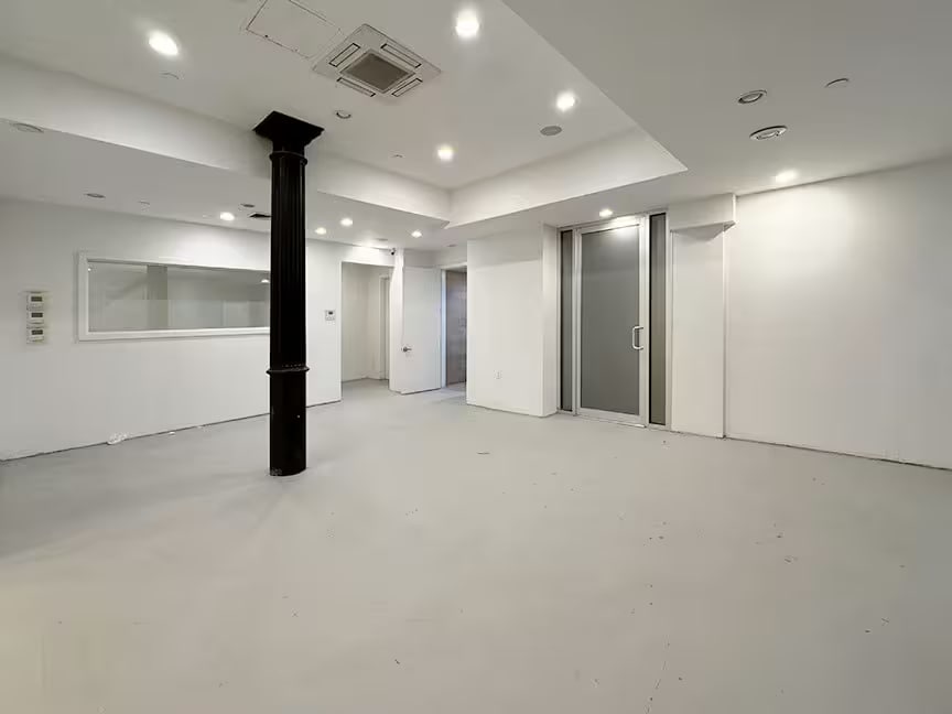 425-427 Broome St, New York, NY to rent Interior Photo- Image 1 of 7
