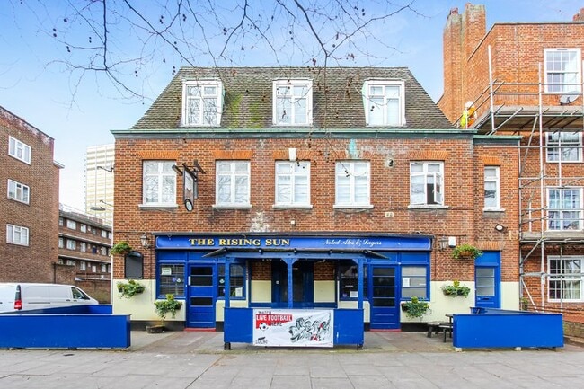 More details for 98 Harper Rd, London - Retail to Rent