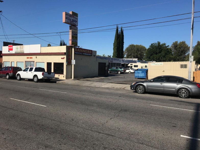 7811 Sepulveda Blvd, Van Nuys, CA for sale - Primary Photo - Image 1 of 1