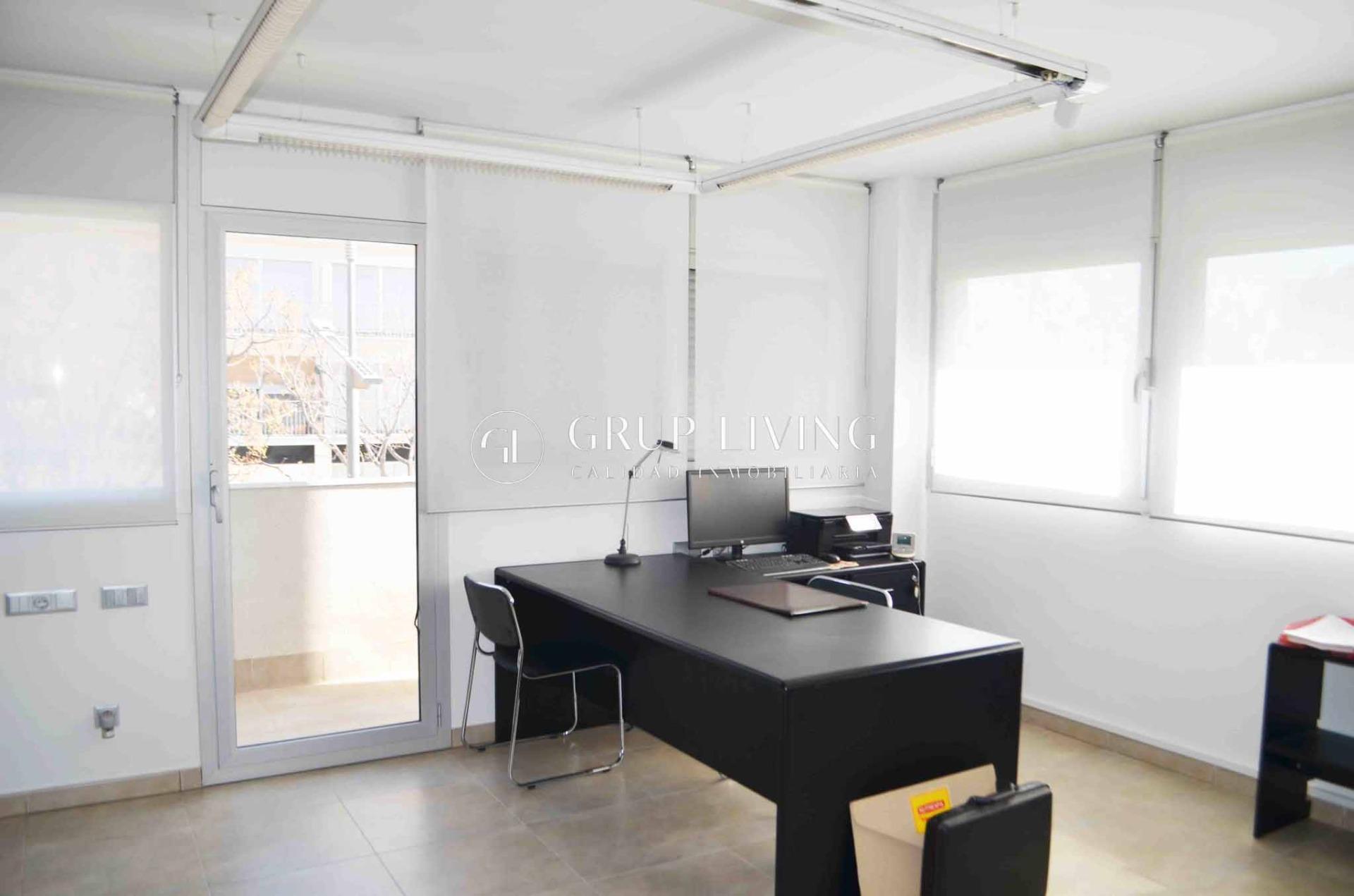 Office / Retail in Sitges, Barcelona to rent Interior Photo- Image 1 of 9