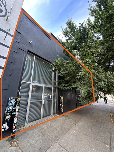 650 Sackett St, Brooklyn, NY for rent - Building Photo - Image 1 of 1