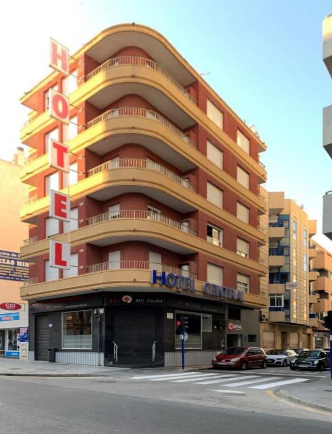 Hospitality in Torrevieja, Alicante for sale Primary Photo- Image 1 of 14