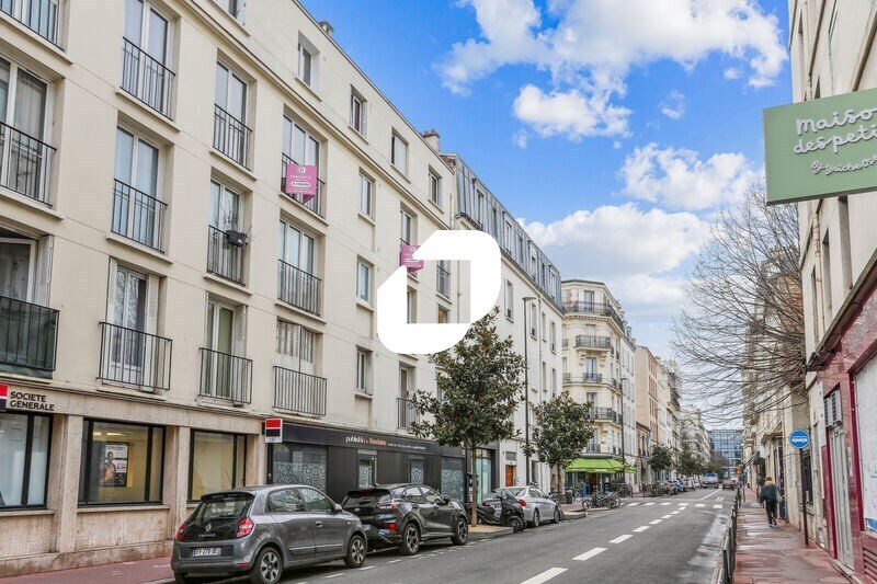Office in Levallois-Perret for sale - Building Photo - Image 3 of 14