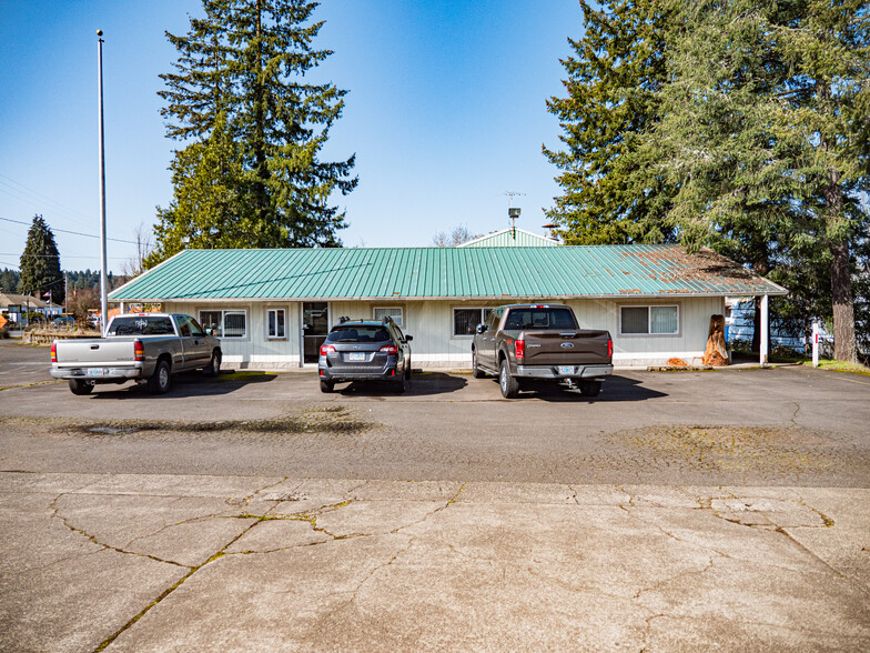 1744 Main St, Sweet Home, OR for sale - Building Photo - Image 3 of 18