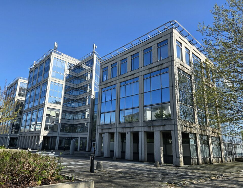 Office in Villepinte for sale Building Photo- Image 1 of 12