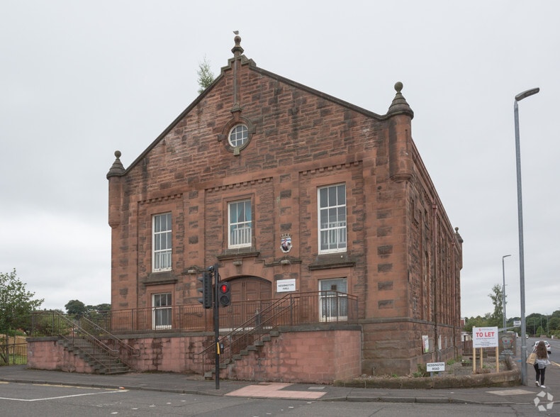 58 Milngavie Rd, Bearsden, G61 2DP UK