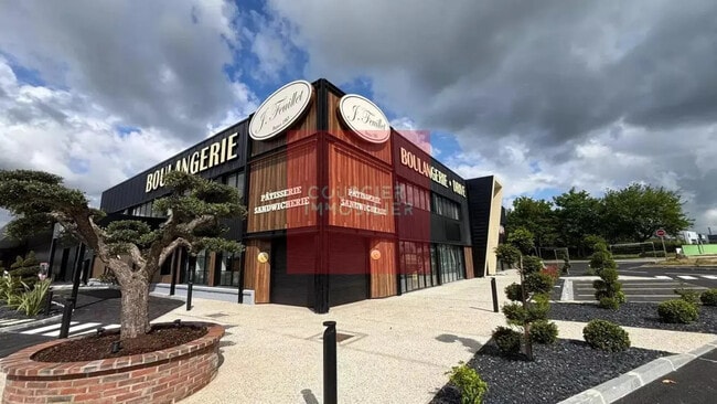 Location Commerce 154 m²