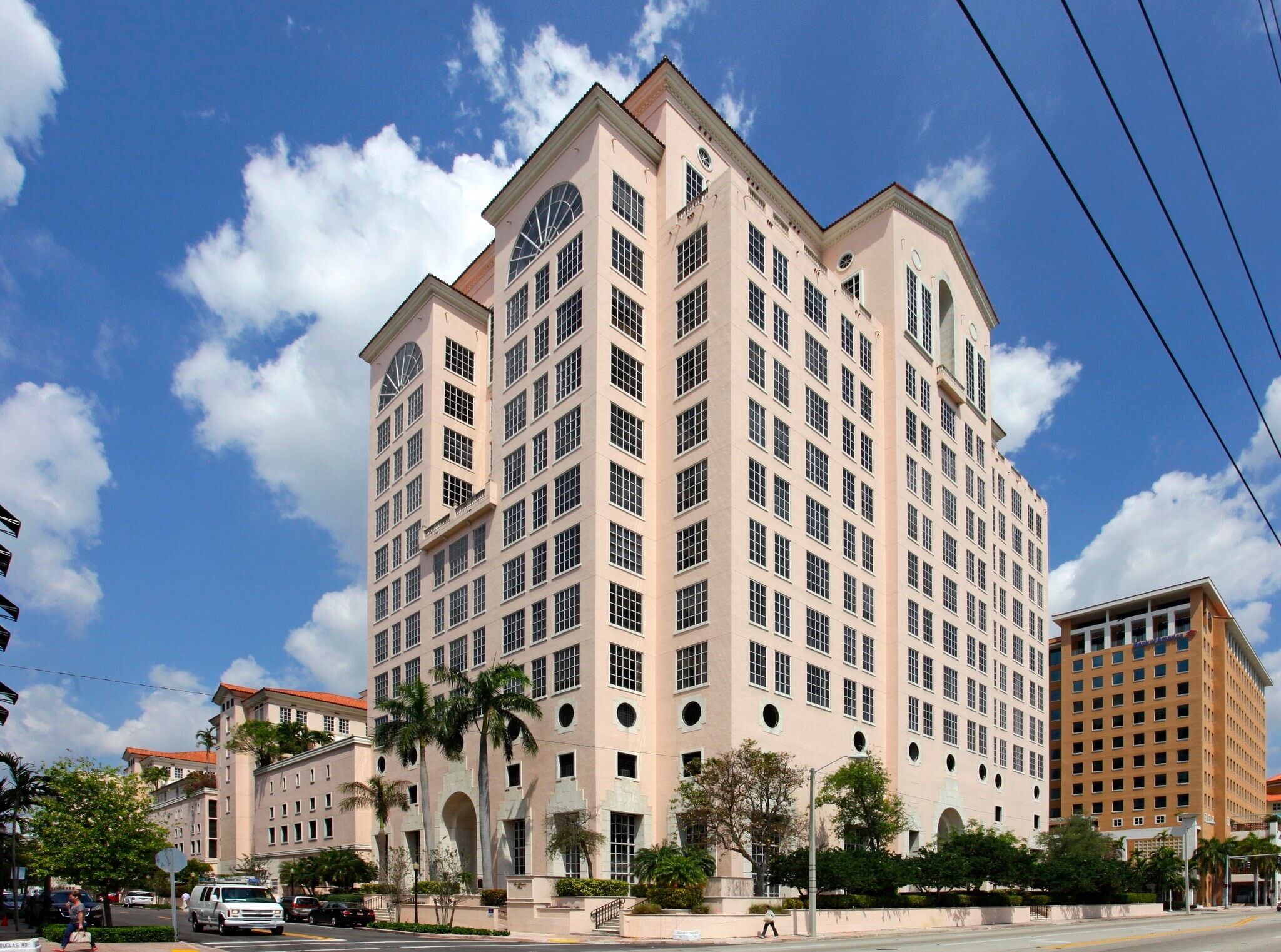 2 Alhambra Plz, Coral Gables, FL to rent Building Photo- Image 1 of 15