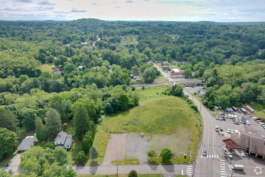 3751 Gibsonia Rd, Gibsonia, PA for rent - Aerial - Image 2 of 3