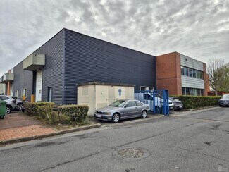More details for Light Industrial to Rent
