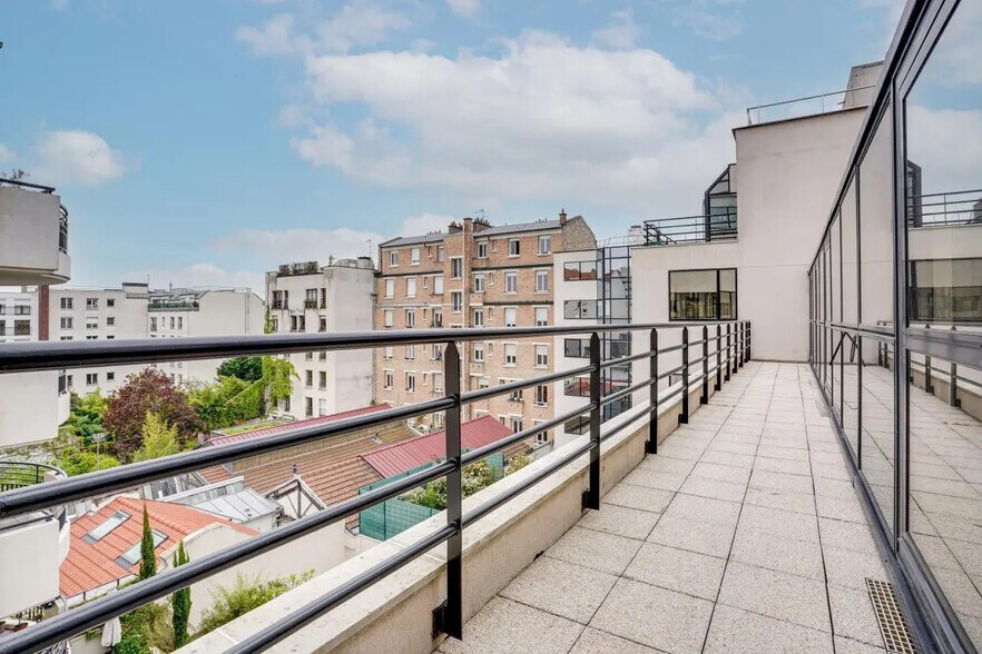 123 Rue Jules Guesde, Levallois-Perret to rent - Building Photo - Image 2 of 20