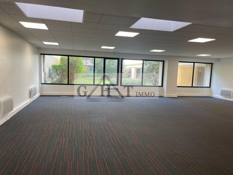 Office in Paris for sale - Building Photo - Image 3 of 9