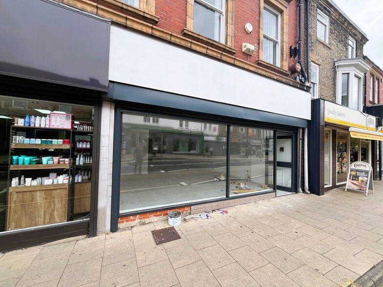 84 Front Street, Chester Le Street to rent - Primary Photo - Image 1 of 2