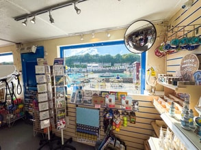 Commercial Rd, Porthleven to rent Interior Photo- Image 2 of 4